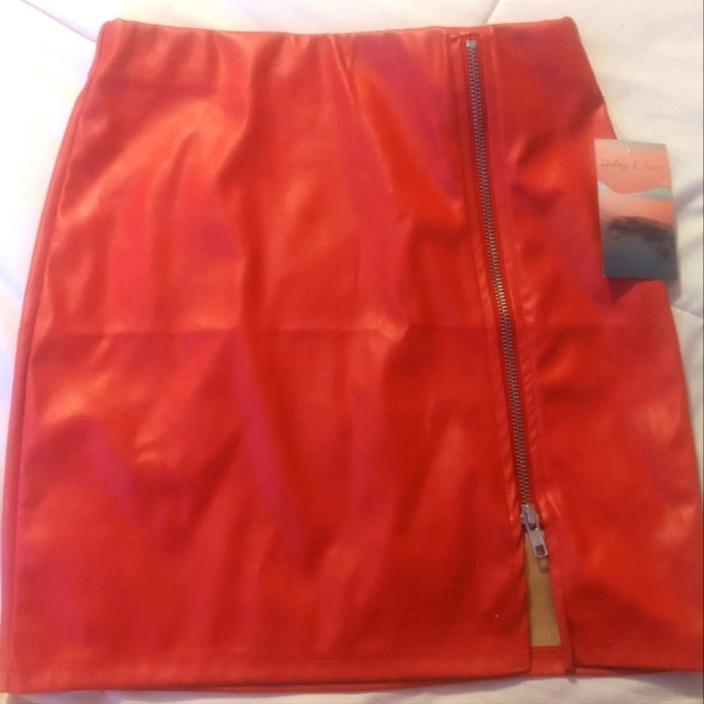 Haley and June Red Leather Skirt (Size Small)